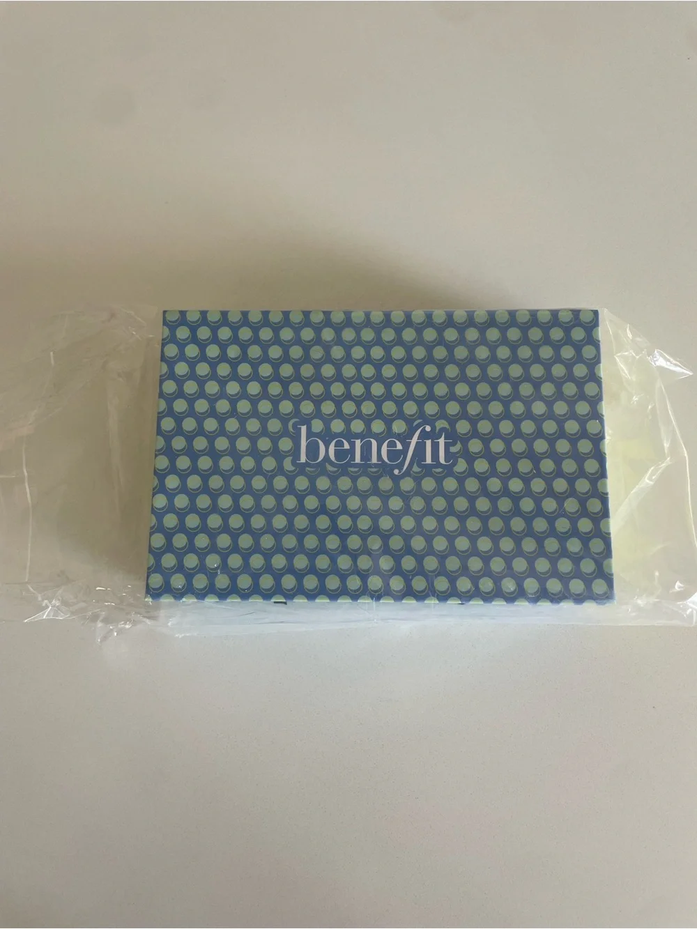 NEW Benefit Depuff & Chill Eye Globe